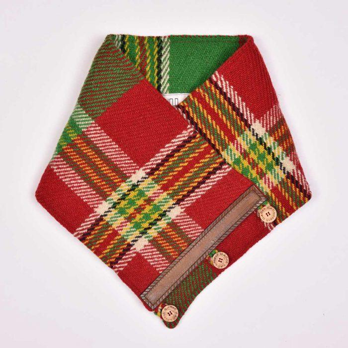 Шал (родопско одеяло) с кожени мотиви
